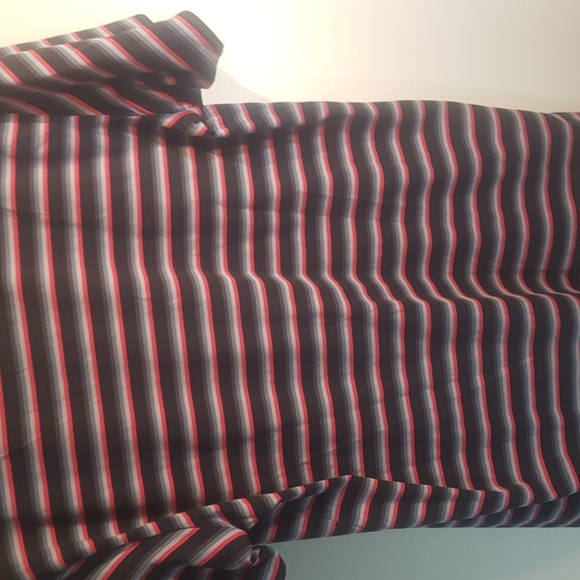 Men's XXL DIESEL Vneck T-Shirt- Like New - Picture 2 of 2